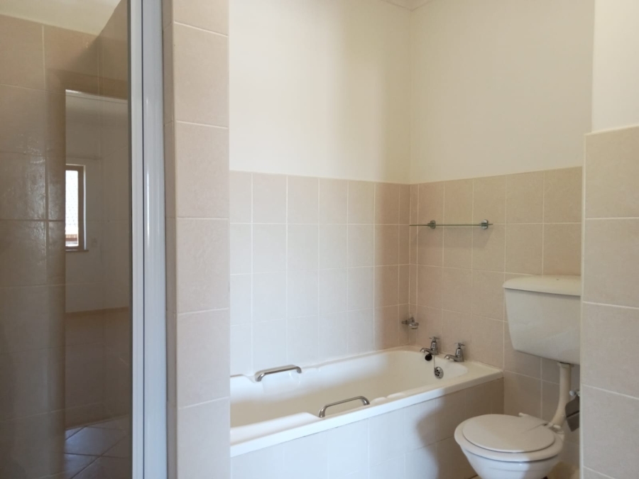 3 Bedroom Property for Sale in Beacon Bay Eastern Cape